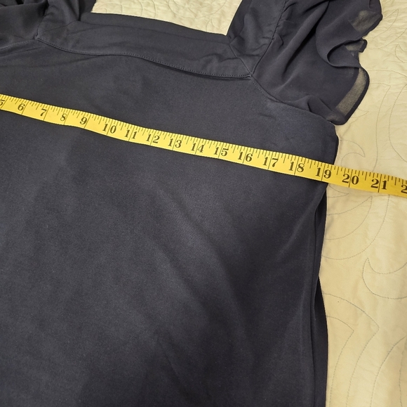 Calvin Klein Elegant Navy Blue Square Neckline Women's Top Size Medium NWOT - Picture 7 of 8